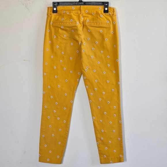📌152 OLD NAVY EMBROIDERED FLOWERS PIXIE ANKLE YELLOW PANTS WOMEN'S SIZE 4 - Picture 9 of 9